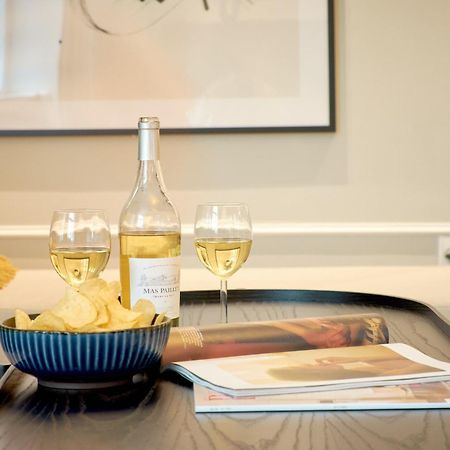 Stylish Spacious Apartment W 3Br In Copenhagen City Eksteriør bilde